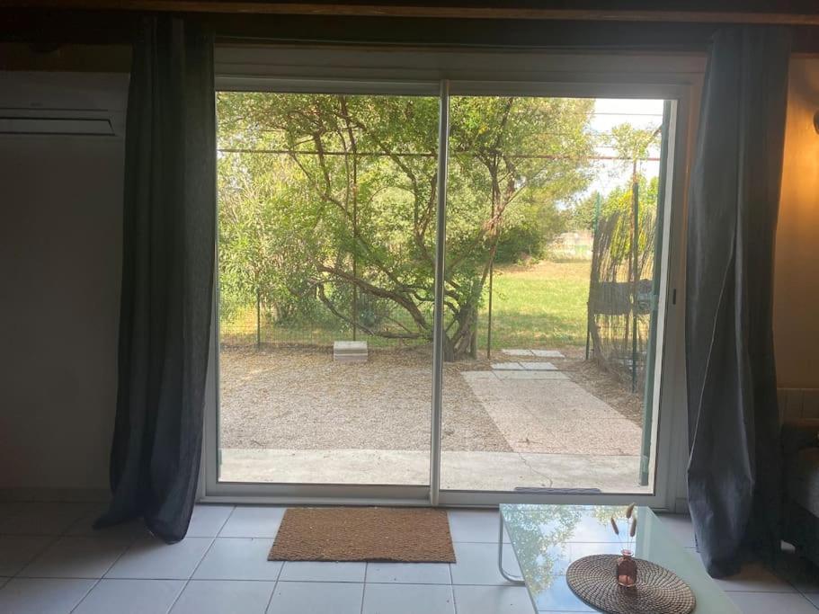 Châteaurenard Appartement En Provence מראה חיצוני תמונה
